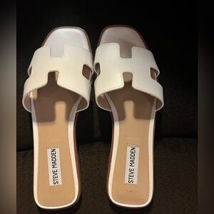 Steve Madden Cream Slide Sandals